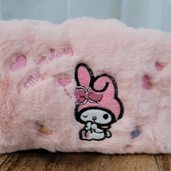 Sanrio My Melody Pink Embroidered Makeup Bag - Picture 12 of 15